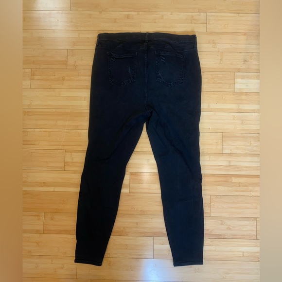 Torrid Sky High Skinny Premium Distressed Jeans 20 Tall - Picture 7 of 16